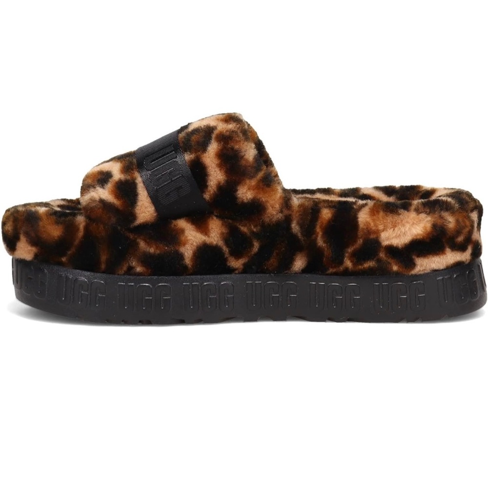 Ugg Slides - Picture 2 of 14